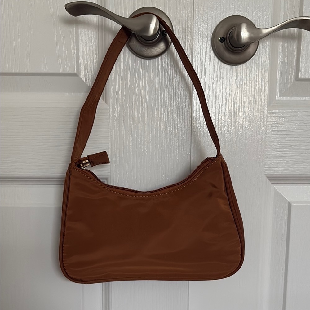 NEVER WORN! Casual Rust Brown Women's Shoulder Bag